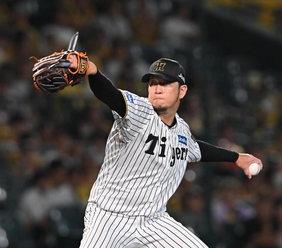 　６回から登板する岩貞（撮影・西田忠信）