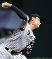 　粘りのピッチングを見せる早川（撮影・坂部計介）