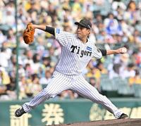 　力投する先発の大竹（撮影・西田忠信）