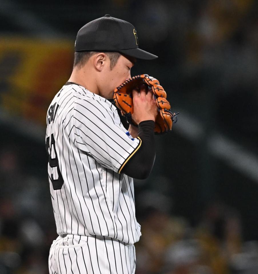 　投球前に集中力を高める石井（撮影・西田忠信）