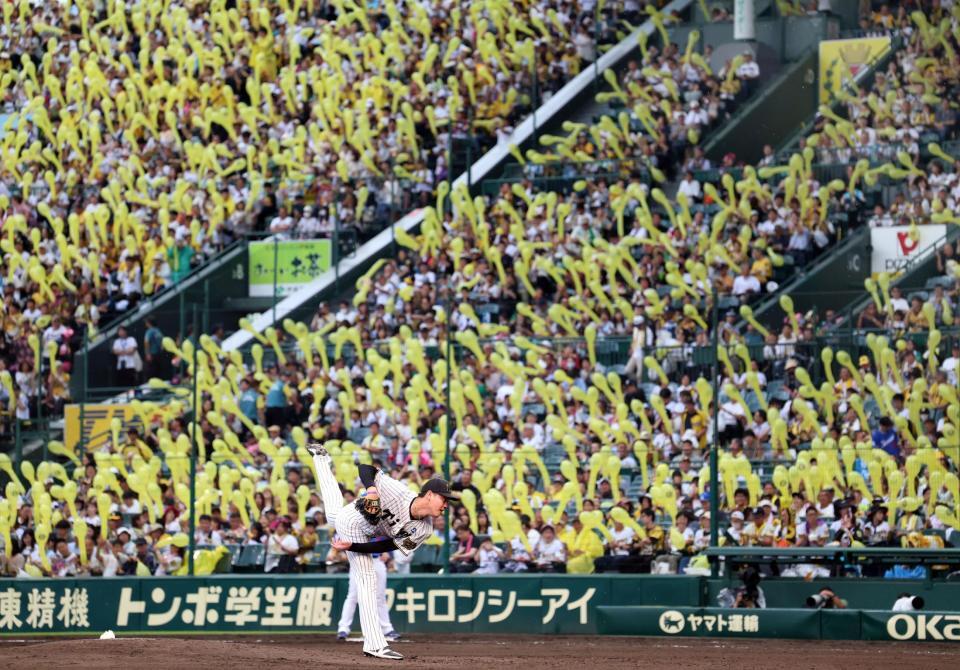 　７回を無失点に抑える及川（撮影・田中太一）