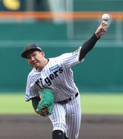 　先発し力投する伊原（撮影・北村雅宏）