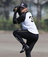 阪神タイガース 【'90プロ野球ゲーム】岡田監督 阪神・岡田監督独占インタビュー】ポジション争いは「誰か一冬で