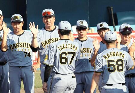 阪神・高寺&前川いきなり猛アピ打!フェニックスL開幕 白熱CS左翼争い 藤川監督「いい方向に向かっている」