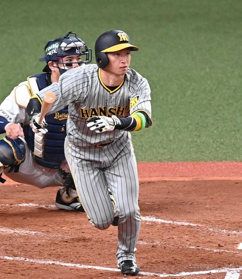 　２３年の日本シリーズで活躍した近本