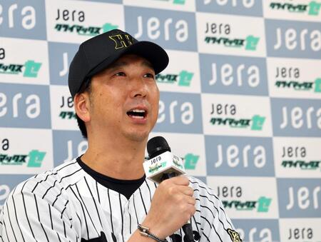 　ＣＳへ向け会見で意気込みを語る藤川監督（撮影・山口登）