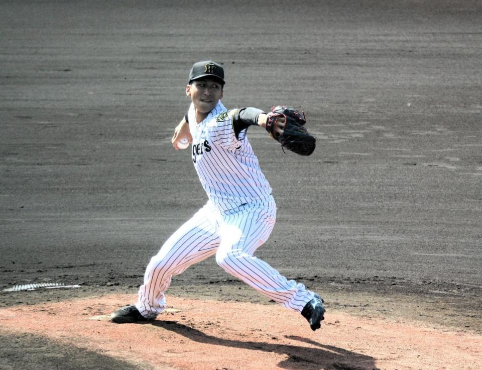 　先発で５回無失点と力投した茨木