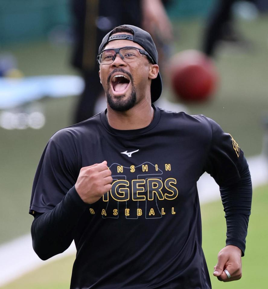 　走り込むデュプランティエ（撮影・田中太一）