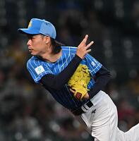 　セレモニアルピッチを務めたバッテリィズのエース（撮影・西田忠信）