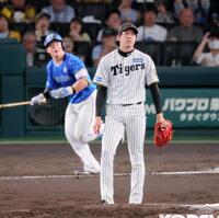 　４回、牧に勝ち越しソロを許す才木