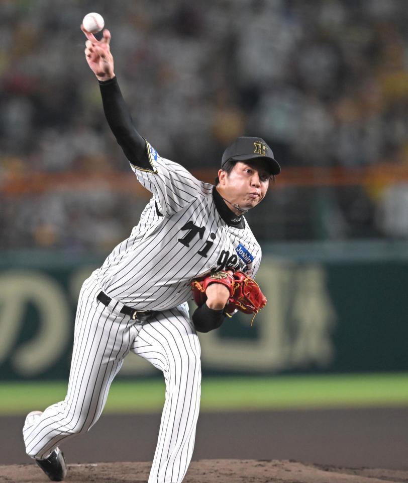 　力投する先発の才木（撮影・飯室逸平）