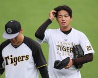 　キャッチボールを終えた高橋（撮影・立川洋一郎）