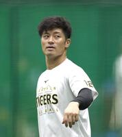 　練習中に意気込む坂本（撮影・北村雅宏）