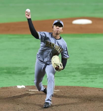 　２回、スローボールを投じる村上（撮影・北村雅宏）