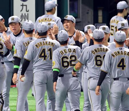 阪神・藤川監督「面白い野球でしたね」と第一声　石井の回またぎは「それだけのゲームだったと」と説明