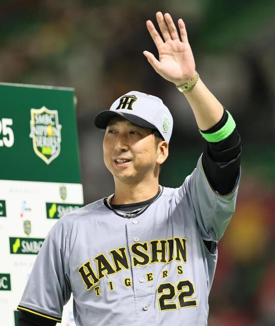 阪神タイガース 藤川監督 2020年〜2021年モデル ビジターユニフォーム M 阪神タイガース 藤川監督 2020年〜2021年モデル ビジターユニフォーム M