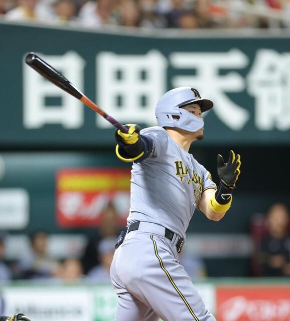 阪神 佐藤輝明が2試合連続タイムリー！鮮やかに先制 浮いた変化球を