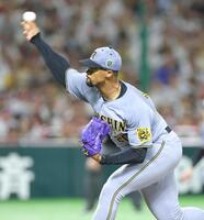 　ソフトバンク打線を相手に力投するデュプランティエ（撮影・西岡正）