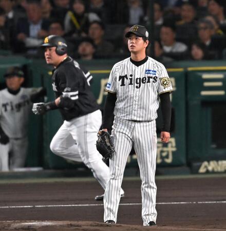 甲子園騒然　阪神・高橋遥人が山川に先制ソロ被弾　虎投手陣３試合連続被弾　１勝２敗で迎えた第４戦は二回にビハインド