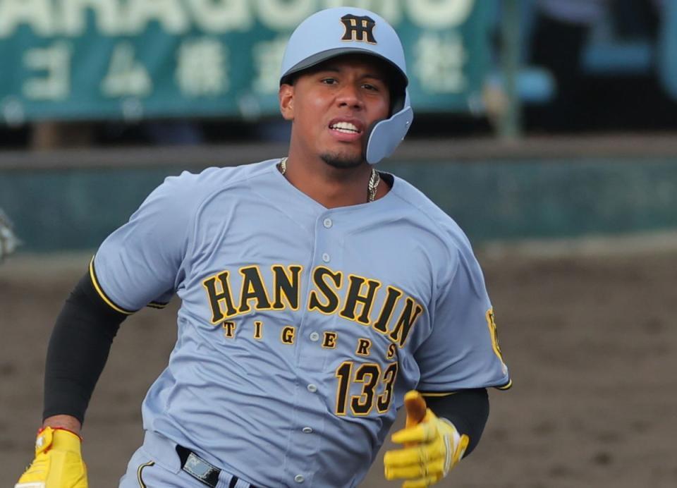 　阪神・ジーン・アルナエス