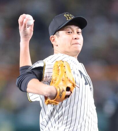 　ソフトバンク打線を相手に力投する大竹（撮影・西岡正）