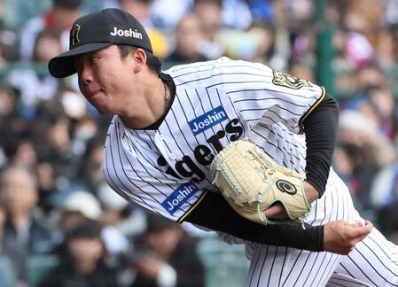 【写真】「ピッチャー村上」のコールに甲子園揺れる　阪神・藤川監督が右腕を投入