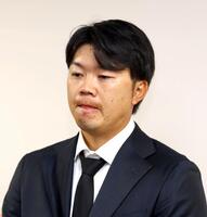 　戦力外となり心境を語る楠本（撮影・山口登）