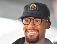 　リーグチャンピオンのキャップをかぶって取材に応じるデュプランティエ（撮影・出月俊成）