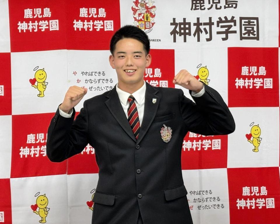 　指名あいさつを受けた早瀬