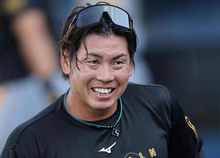 阪神　梅野がＦＡ権行使せず残留「今から準備をして来シーズンに臨みたい」