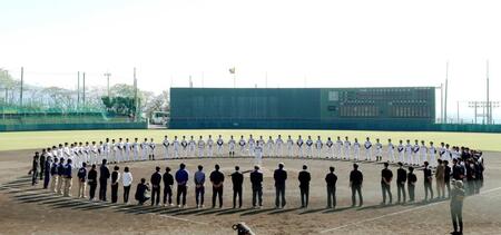 　秋季キャンプ打ち上げた阪神ナイン（撮影・北村雅宏）