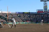 　ファン感謝デーで佐藤輝と対決する藤川監督（撮影・北村雅宏）
