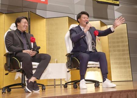 　トークをする大山（左）と森下（撮影・佐々木彰尚）