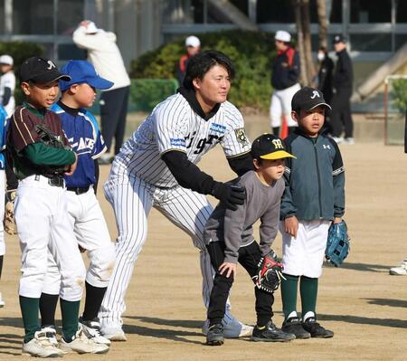 阪神・前川 背水の決意 出場機会増狙いオフから一塁守備に取り組み 立石ら同学年ルーキーに「負けないように」