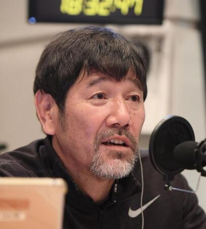 　ラジオ収録で及川とトークを繰り広げた下柳剛氏（撮影・西田忠信）
