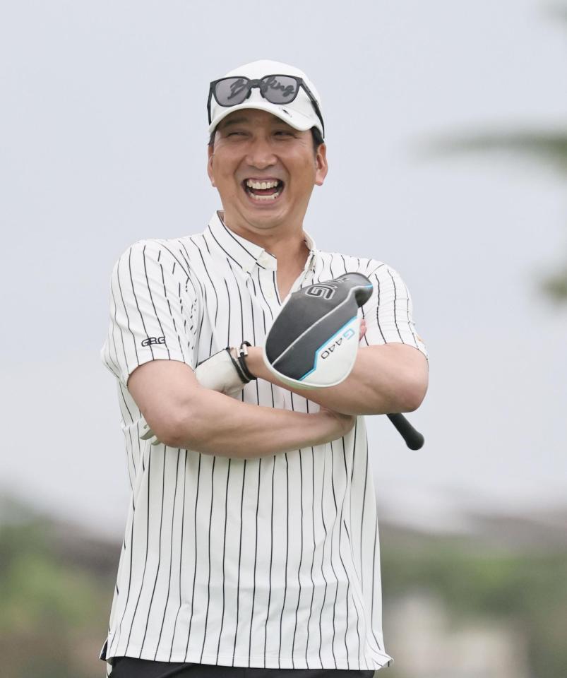 　ゴルフを楽しむ藤川監督（撮影・田中太一）