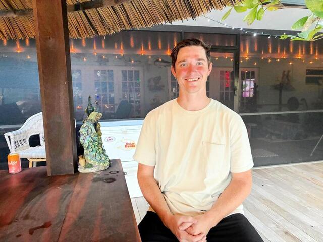 阪神イーストン・ルーカス投手獲得発表