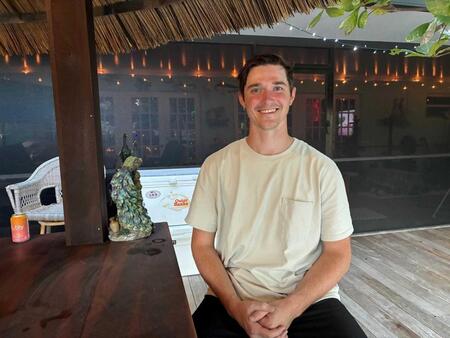 阪神と契約したイーストン・ルーカス（球団提供）