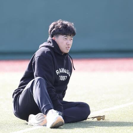 　自主トレを公開した立石（撮影・田中太一）