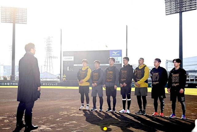 阪神・藤川監督 新人７選手に成功３カ条