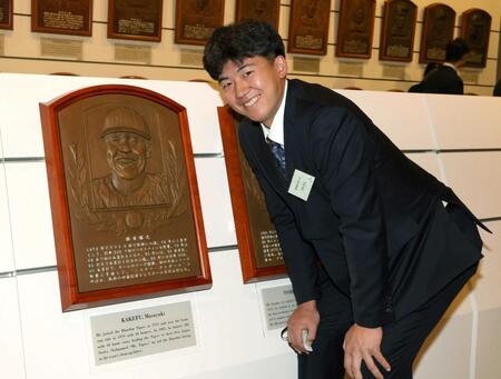 阪神・ドラ1立石 レジェンド道歩む 殿堂博物館に感銘「野球をやっている以上、寄贈してもらいたい」掛布氏レリーフの前で誓い