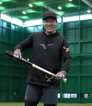 阪神・大山が自主トレ公開「レベルアップを第一に。連覇という大きな目標がある」