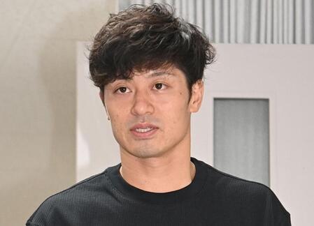 ＷＢＣ侍ジャパンに初選出の坂本が福岡県内で自主トレを公開　「一気に緊張感が出てきました。いい準備をしたい」　井端監督も期待の正捕手候補