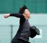 　ノックを受ける藤田（撮影・山口登）