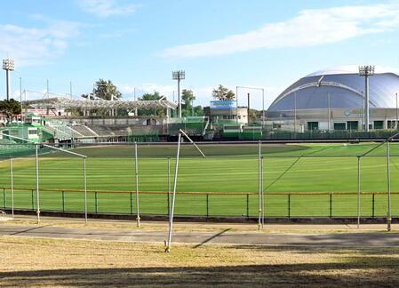 阪神　宜野座で先乗り合同自主トレがスタート　新戦力の伏見や元山らも参加　ＷＢＣ組の森下や坂本、石井も合流　契約未更改の佐藤輝は姿なし