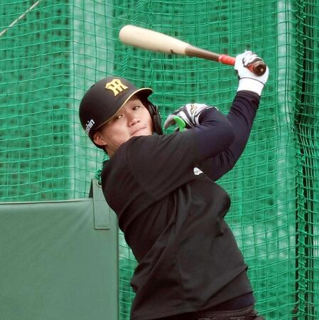 阪神・森下　号砲６発！ＷＢＣ世界一へ超速仕上げ　「頭の位置をぶらさない」新ドリルで弾道高く　近本からセンター極意吸収