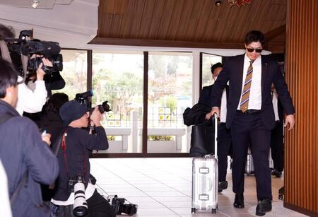 阪神・佐藤輝が球団最高昇給ゲット　金本知憲氏を抜き３億円増、単年総額５億円でキャンプイン直前のサイン