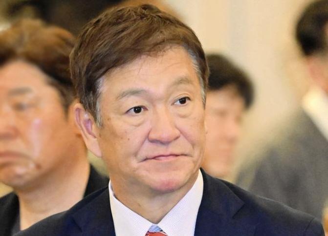 片岡篤史氏