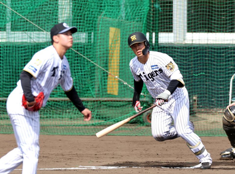 シート打撃で左前打を放つ谷端（投手　門別）＝撮影・山口登