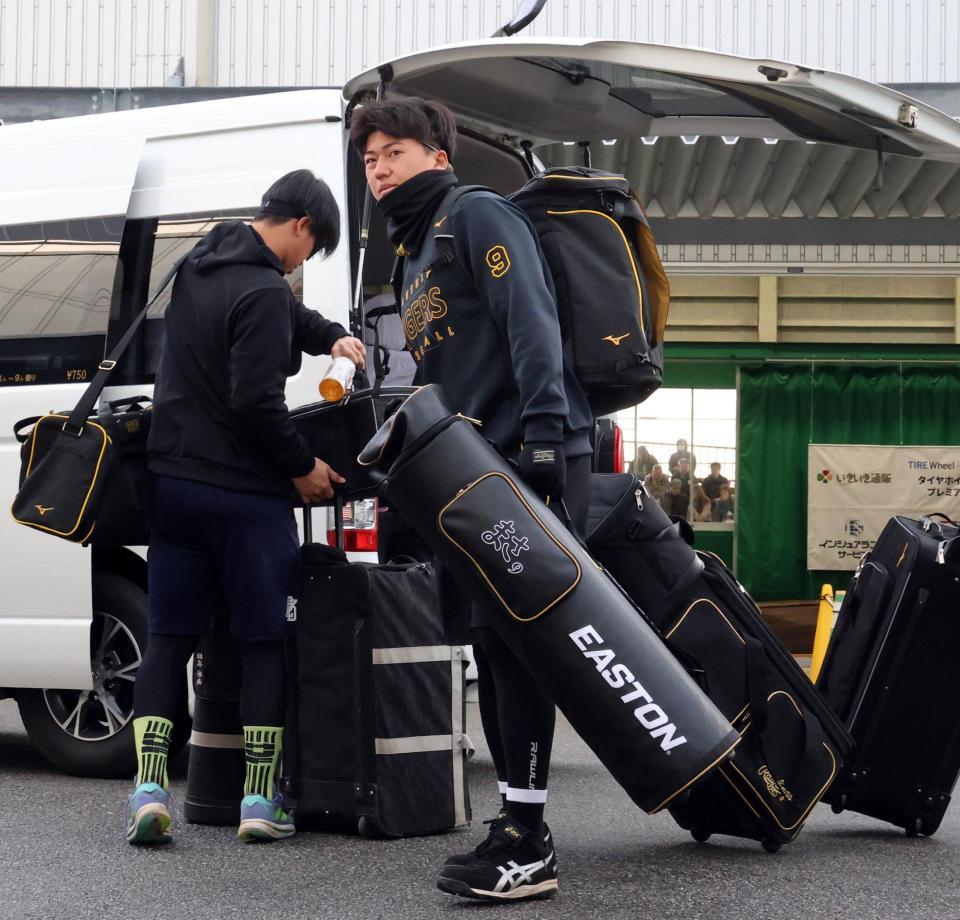 宜野座に到着した立石（撮影・山口登）